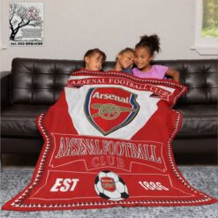 Alternative view of Arsenal Blanket Quilt B20