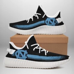 Tar Heels Yeezy Boots MIH08