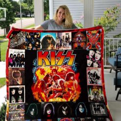 Kiss Band Blanket Quilt B21