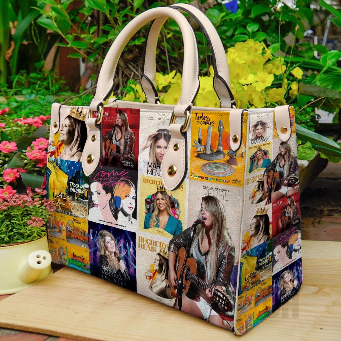 Marília Dias Mendonça Leather Bag B20