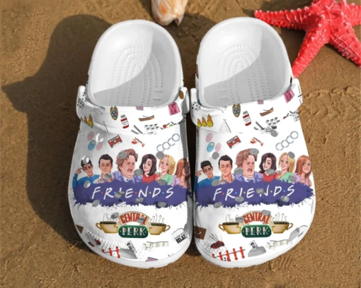Friends Crocs Rze1