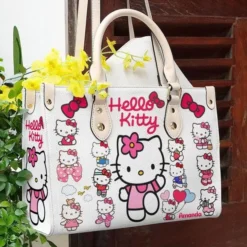 Hello Kitty Leather Hand Bag B22