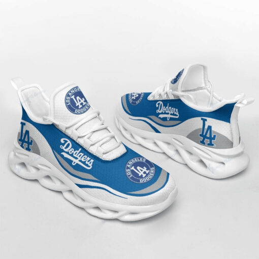 LA3