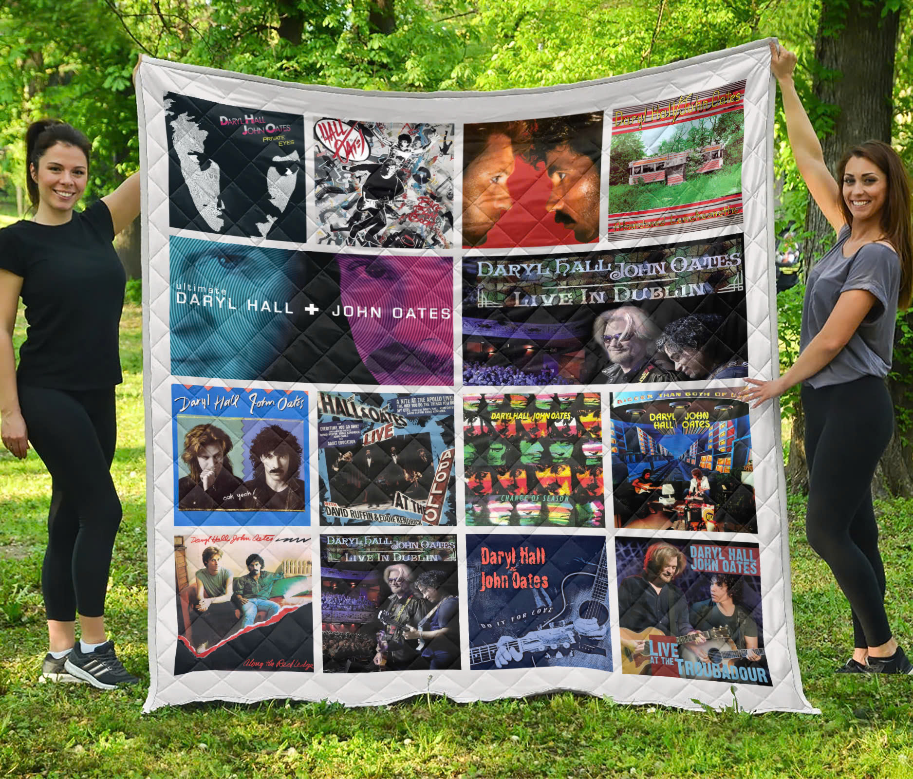 Daryl Hall & John Oates  Blanket Quilt  B23