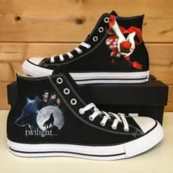 The Twilight Saga High Top B21