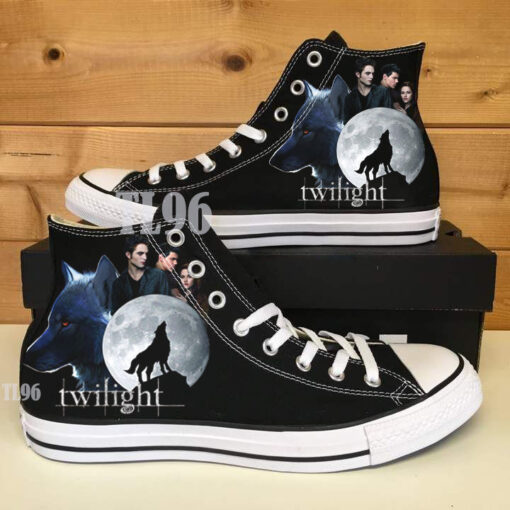The Twilight Saga High Top B21