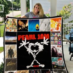 Pearl Jam 9 Blanket Quilt B23