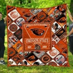 Oregon State Beavers  Blanket Quilt B21