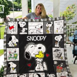 Snoopy Love Quilt