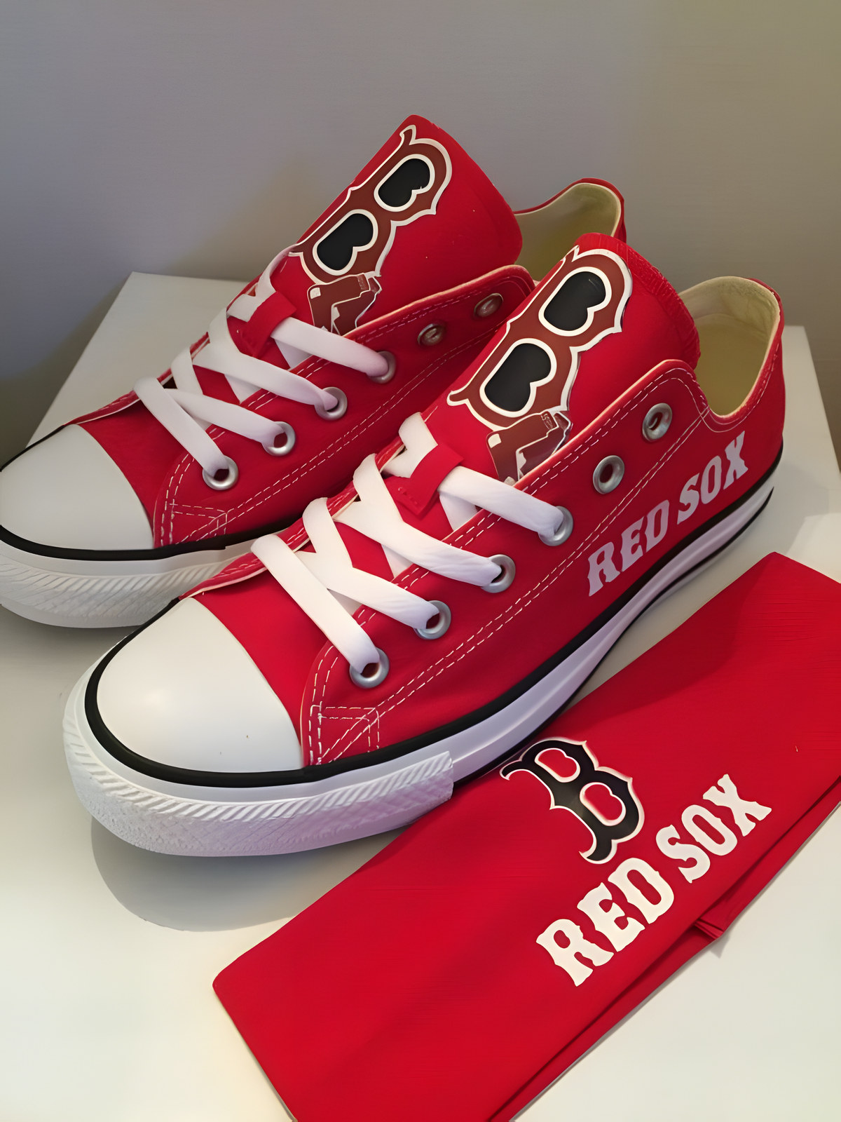 Boston Red Sox 5 Low Top Shoes