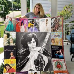 Loretta Lynn Lover Quilt
