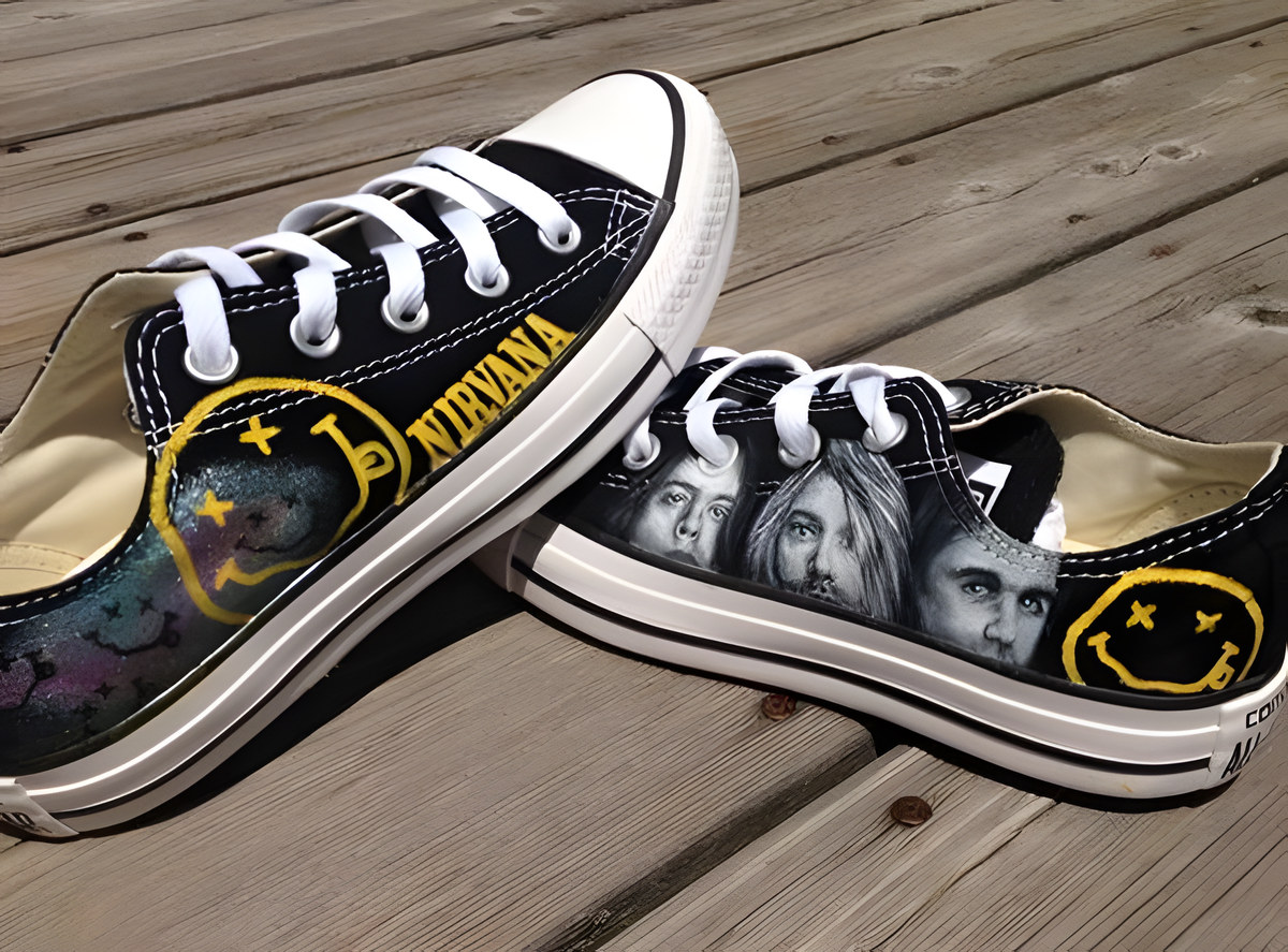 Nirvana 1 Low Top Shoes