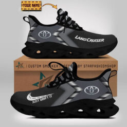 Toyota Land Cruiser Max Soul Shoes B21