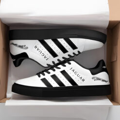 Jaguar 1 Stan Smith Shoes