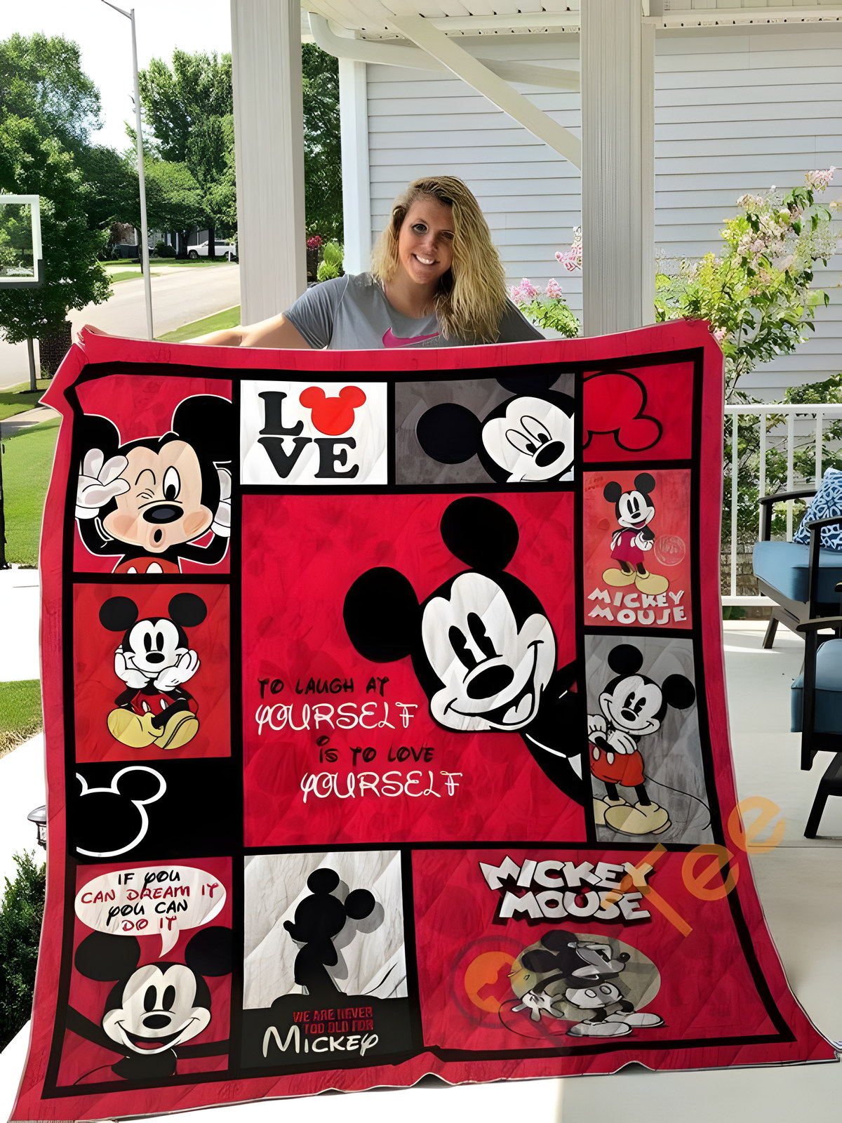 Mickey Love Minnie Quilt 07
