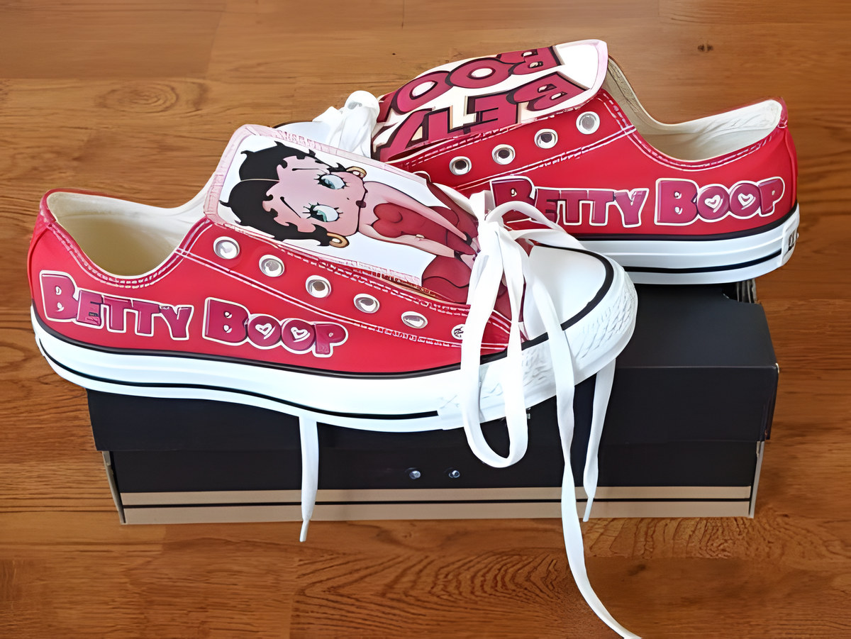 Betty Boop 01 Low Top Shoes