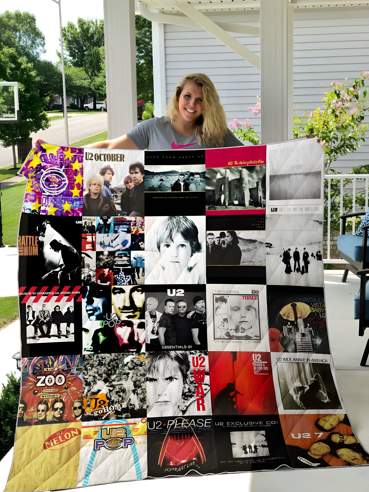 U 2 Lover Quilt