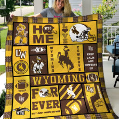 Wyoming Cowboys 1 Quilt